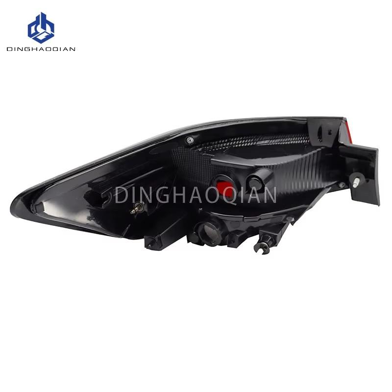 Outer Rear Tail Light For Nissan Sylphy 2020 2021 Rear Turn Signal Light Stop Brake Fog Lamp Daytime Running Car Accessories