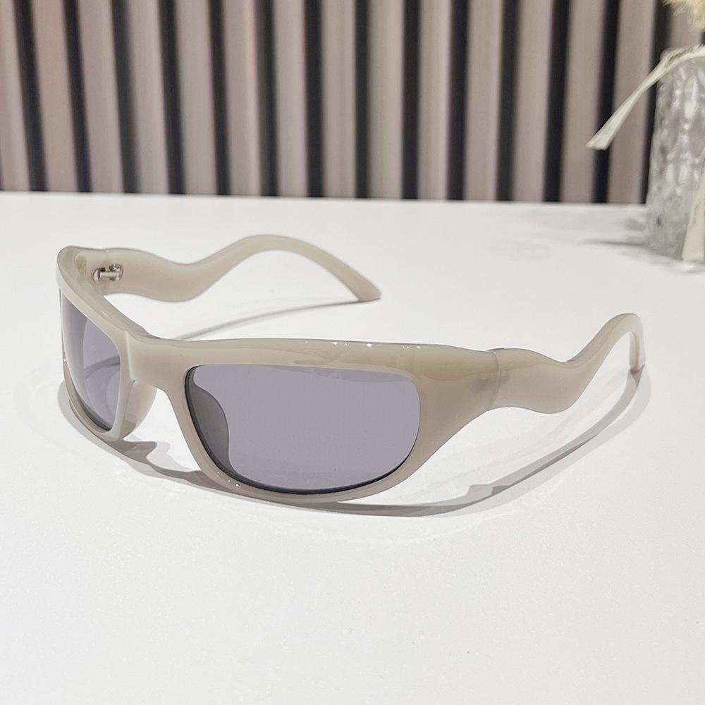 2024 New Arrivals Designer Sports Sunglasses Custom Logo Uv400 Custom Sports Cycling Y2K Sunglasses Men