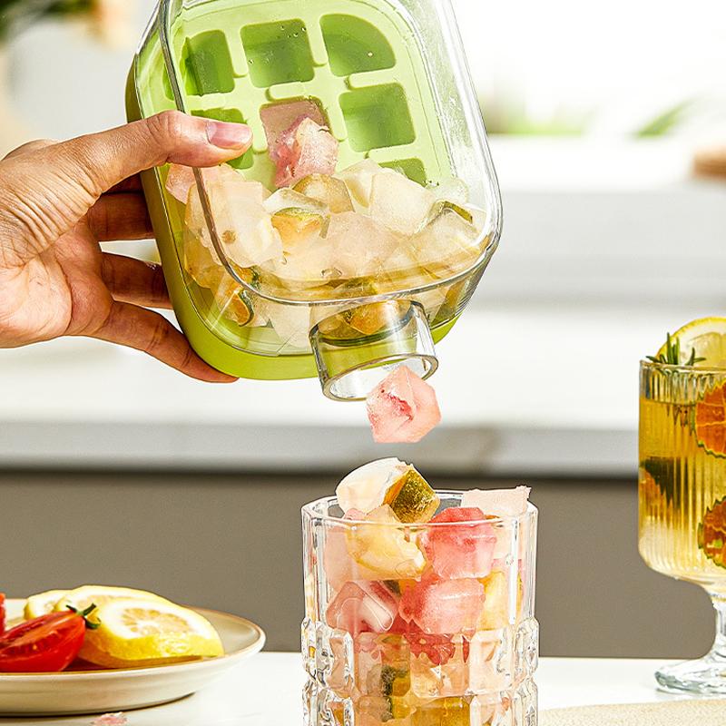 Portable Silicone Ice Cube Mold Zero-Contact Pressure Reusable Freezer Tray for Whiskey Ice Cream Water Bottle Bar Home Camping