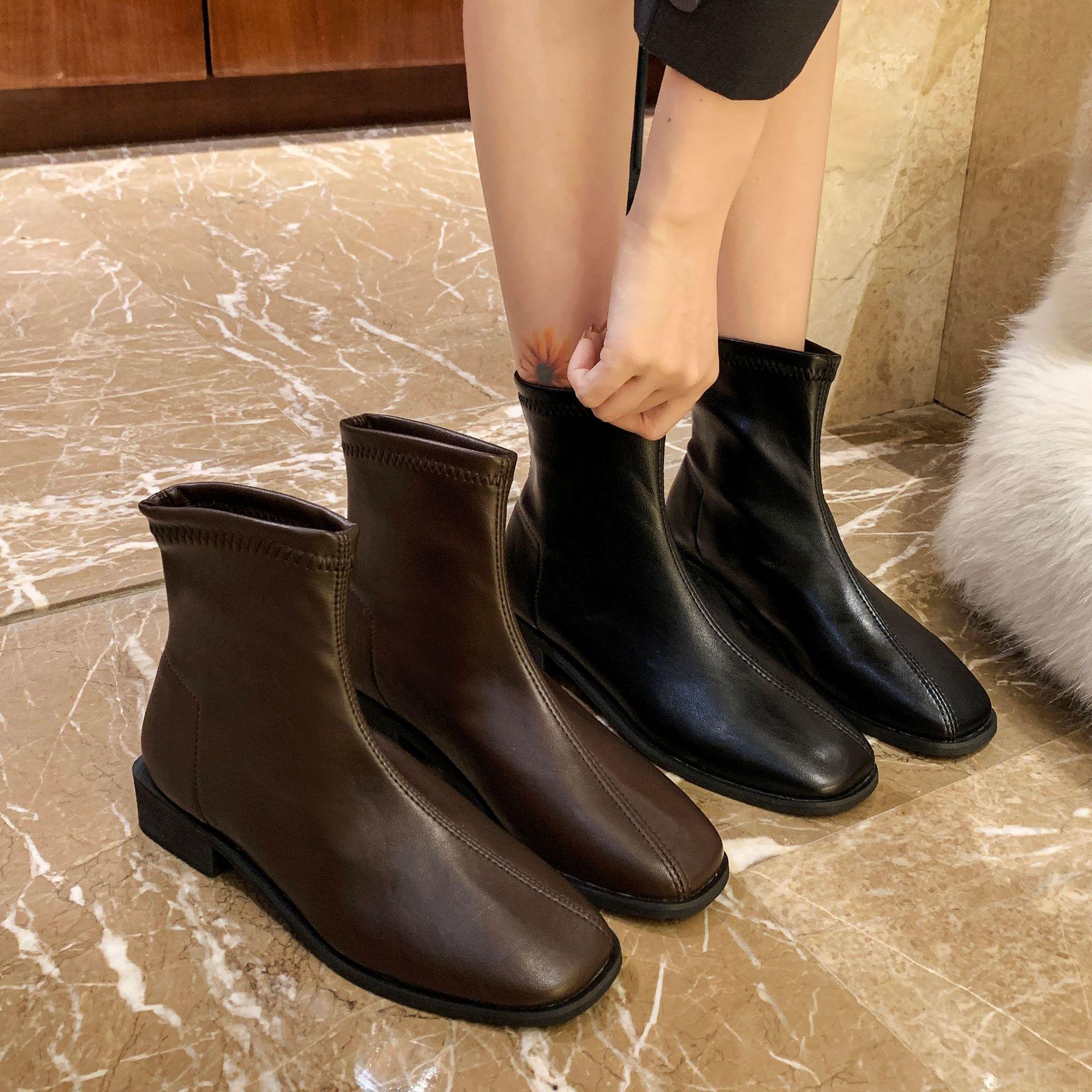 Модные ботильоны с квадратным носком на танкетке — фото 3