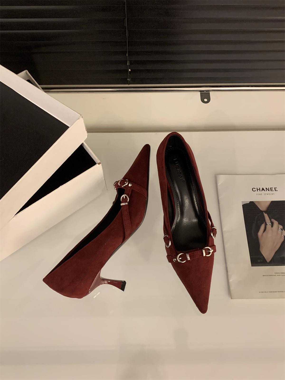 

Женские туфли на высоком каблуке с острым носком, весенние, темпераментные, замшевые, под юбку, туфли-стилетто, одинарные, женские 40 бордовый