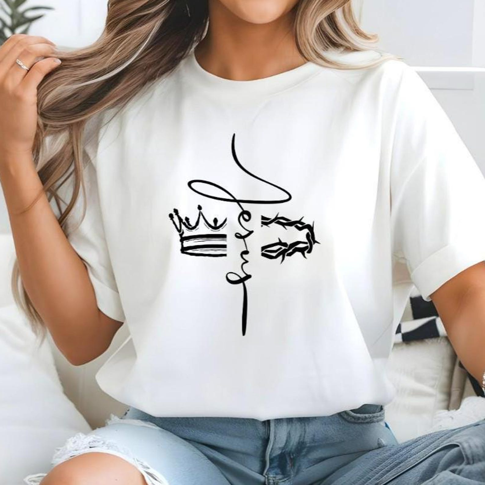Jesus Crown of Thorns T-Shirt, Faith Religious Top, Christian Shirt, Church Outfit M