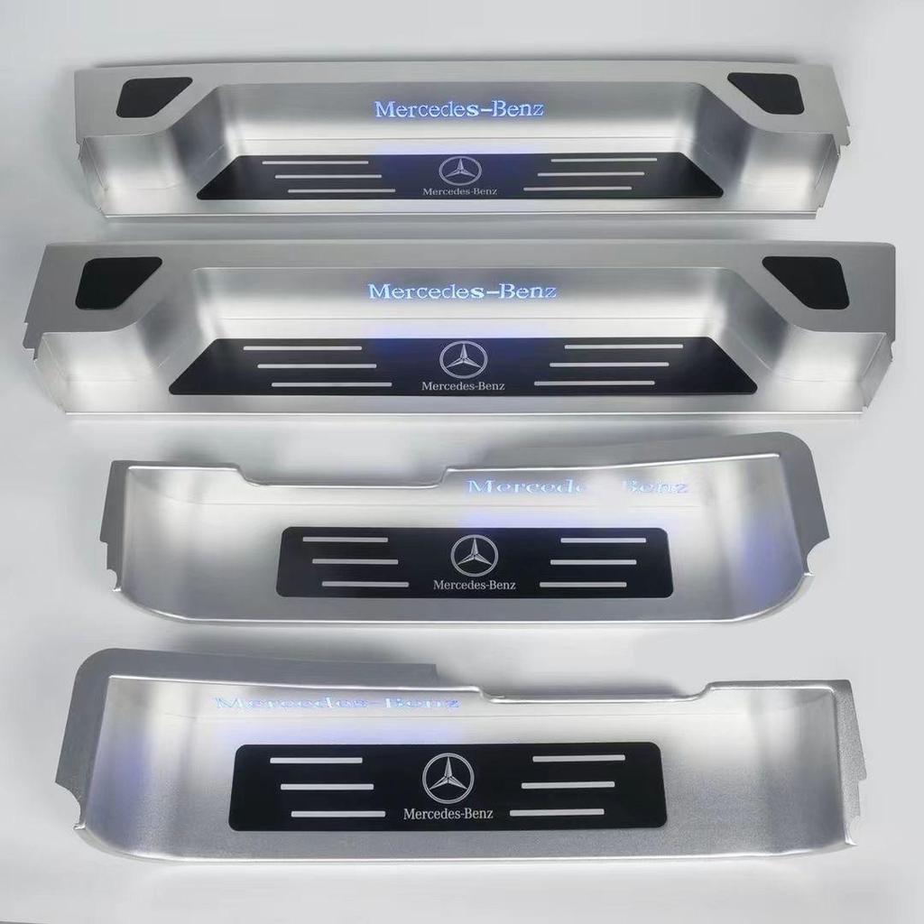 Mercedes-Benz V-Class V260/V250 Full Coverage LED Pedal Welcome Light