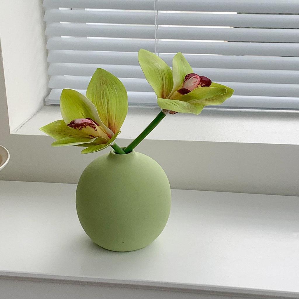 Phalaenopsis Fake Flower Photo Frame: Wind Simulation Floral Arrangement for Living Room or Entrance Decor.