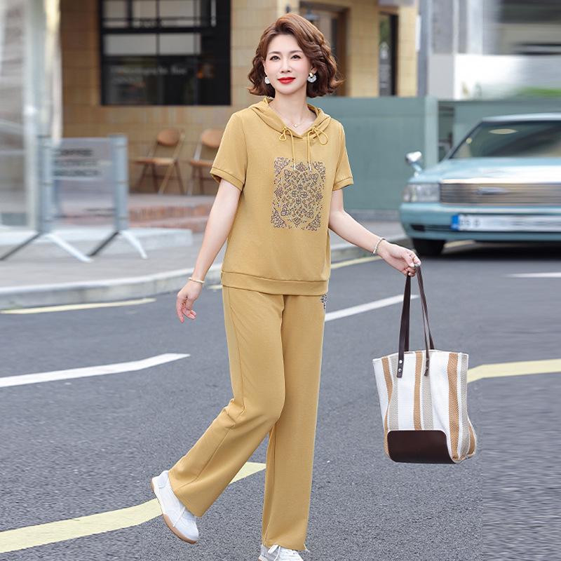 

2026 Women s Casual Korean-Style Summer Hoodie Set - Fashionable, Youthful Two-Piece 5XL [145-160 kg]