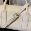 Bolso de Mano Clásico de Piel Sintética Granulada con Asa Superior y Correa de Hombro Desmontable Ideal para la Moda Cotidiana y la Elegancia