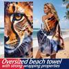 Aquarell-Nahaufnahme des Polyester-Mikrofaser-Strandtuchs mit Gepardenmotiv ist hoch saugfähig, geeignet für Schwimmstrandausflüge