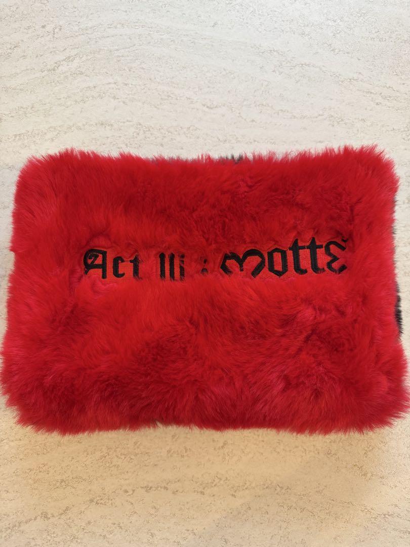 

[USED] Good condition BIGBANG G-DRAGON goods fur pouch bag