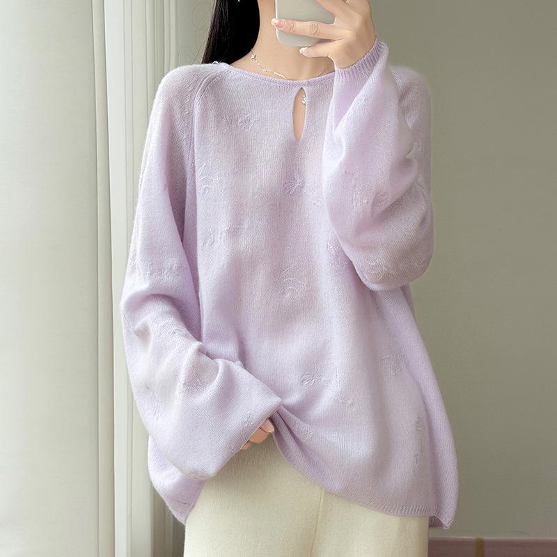 2026 Autumn/Winter Women's Lightweight Wool Knitwear: Soft Fluffy Loose Casual Round Neck Sweater.