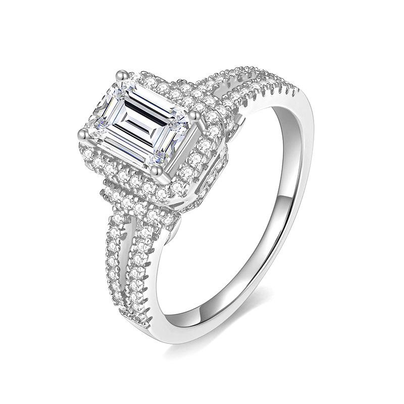 S925 Silver Classic Luxury Emerald Cut Moissanite Ring for Women Size 9