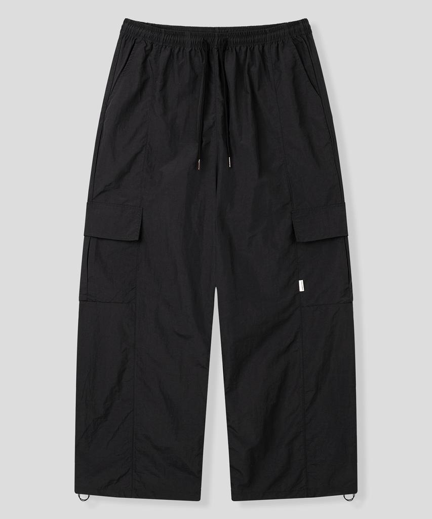 BLACK MOMENT Wide-Fit Parachute [Navy]