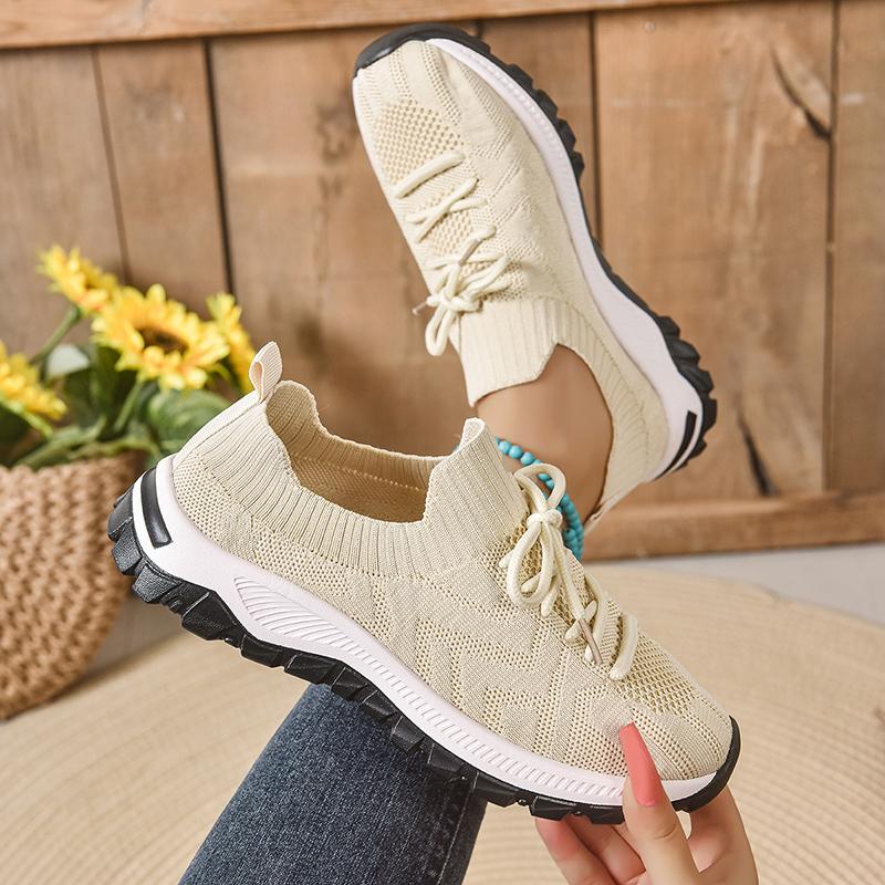 Fashion Mix Color Breathable Knitted Sneakers Women 2025 Autumn Platform Sport Shoes Woman Comfortable Non Slip Running Shoes Female