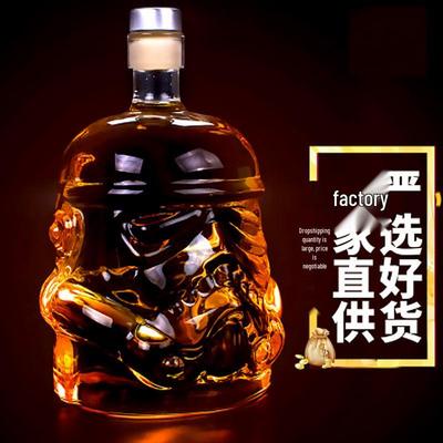 Högborosilikathaltig värme- och köldtålig vinkaraff i glas - Creative White Soldier Design