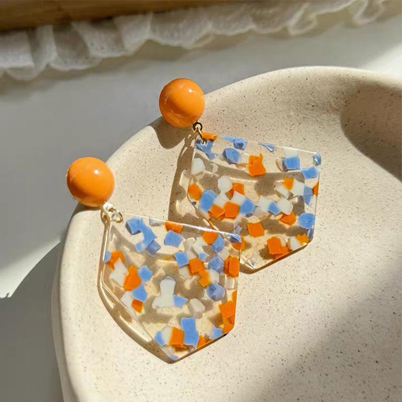 

French Luxury Ink Wash Round Pendant Earrings: Elegant, Unique Design with a Modern Flair