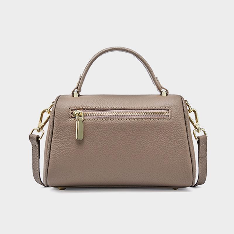 Women Vintage Minimalist Classic Genuine Leather Bost Bag Lady Cow Leather Messenger Shoulder Bags Trend Luxury Designers Bags