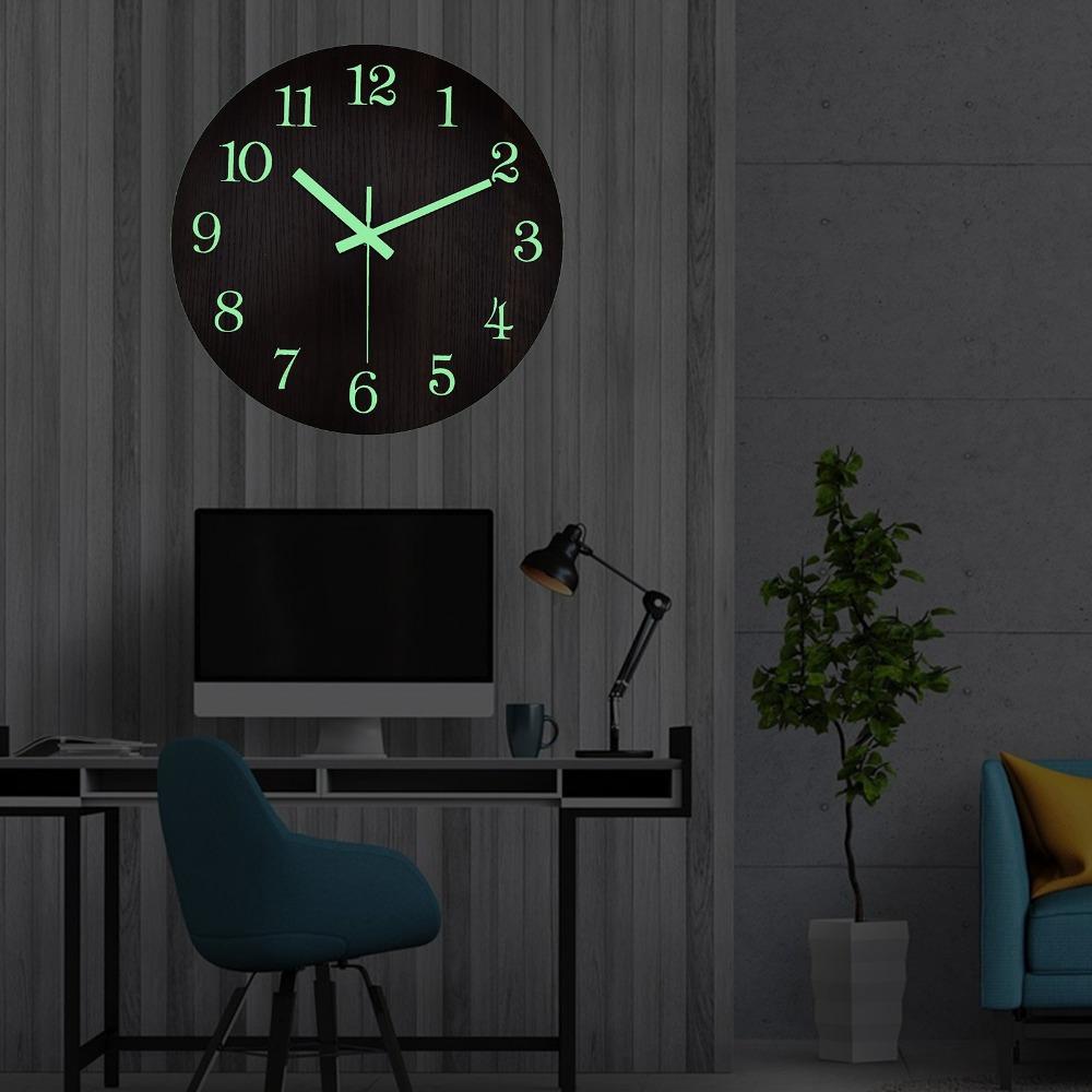 Wood Retro Wall Clock Luminous Wall Hanging Clock Decorative Wood Wall Clock Study Room