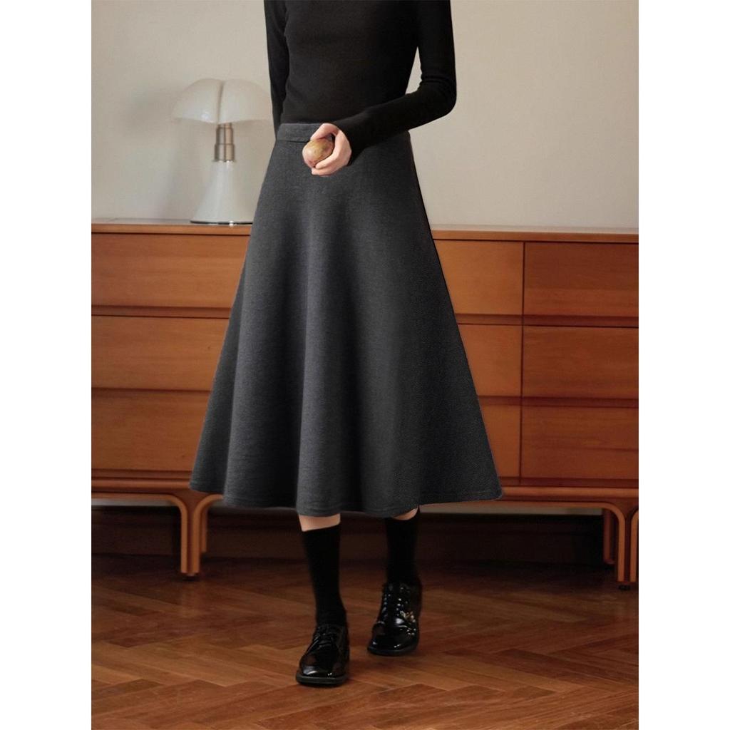 Elegant Women's Retro Mid-Length A-Line Skirt in Black-Gray for Autumn/Winter 2025