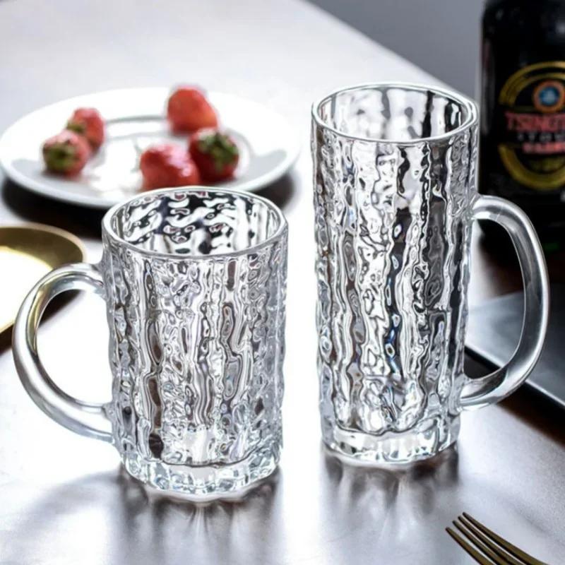 330ml/360ml Sklenice na víno s vlnitou texturou Sklenice s velkým objemem Křišťálové sklenice na pivo s uchem Šálek na čaj Bar Klub Party Sklenice na pivo