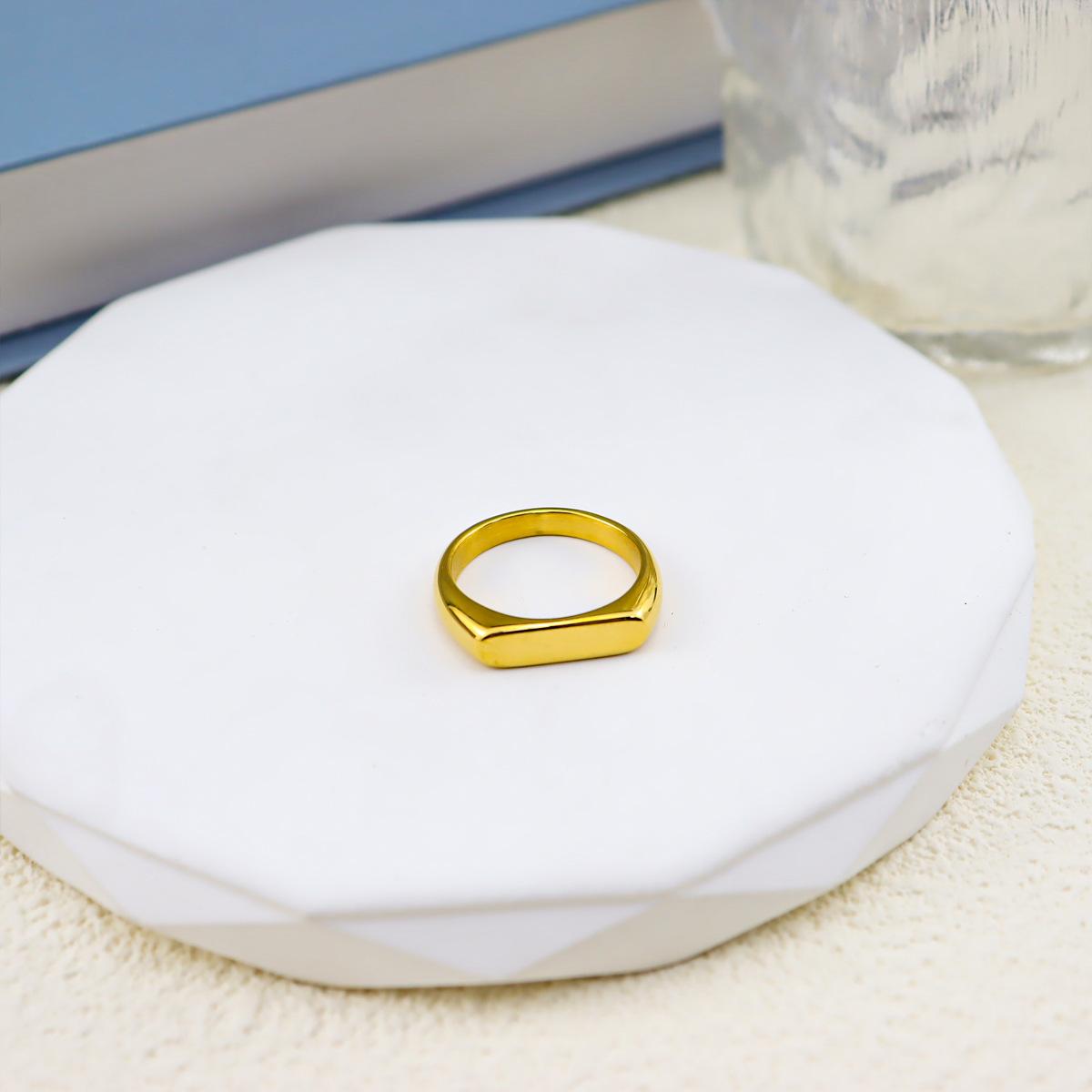 

Кольцо из литой нержавеющей стали, кольцо из титановой стали с позолотой, популярное модное плоское кольцо для мужчин и женщин No. 8