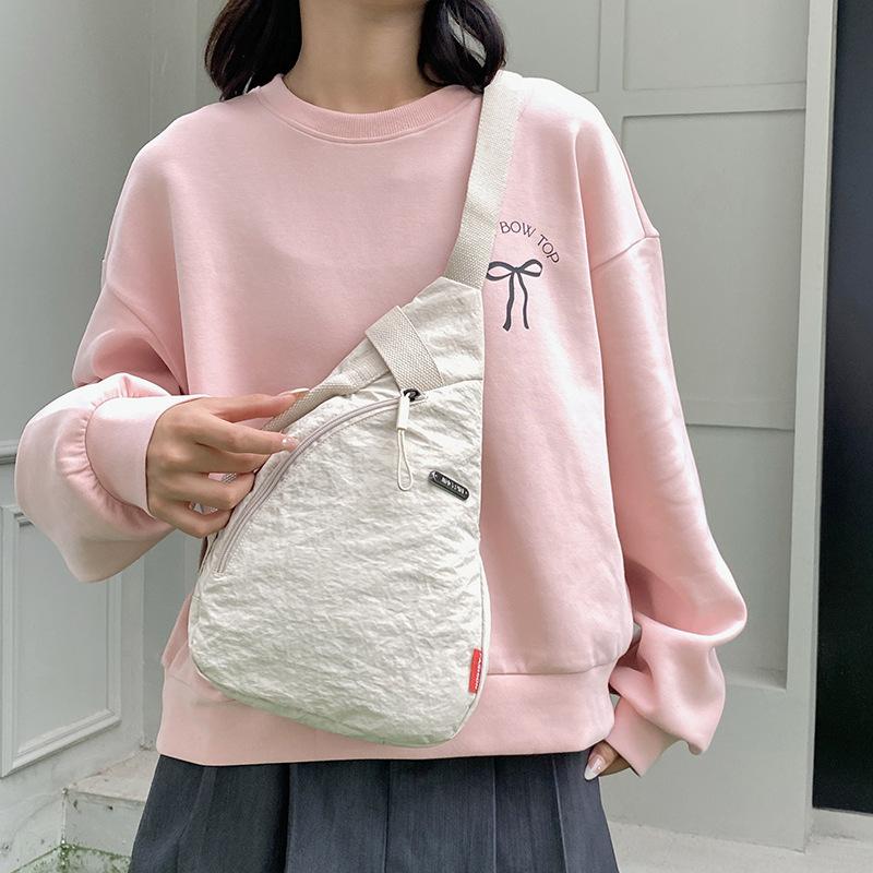 New men's and women's solid color simple messenger bag casual fashion sports style shoulder bag outdoor travel chest bag