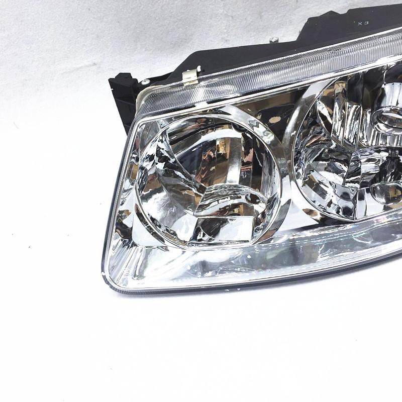Buick Regal Headlight Assembly for 2003-2008 Models