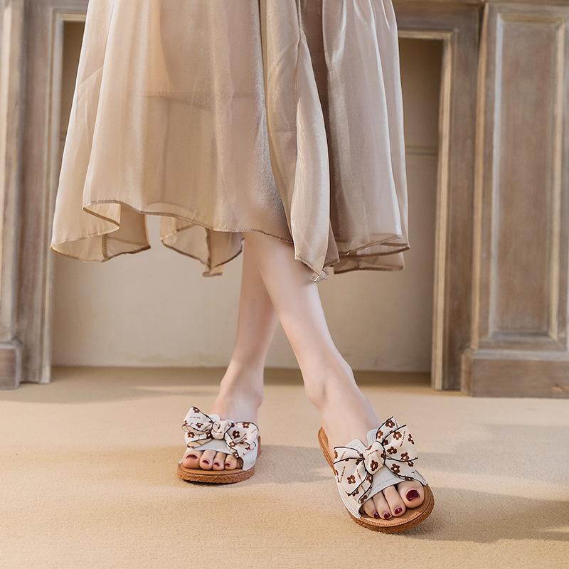 2025 new summer women's slippers first layer cowhide outer wear sandals home casual height increase beef tendon flat soft sole sandals