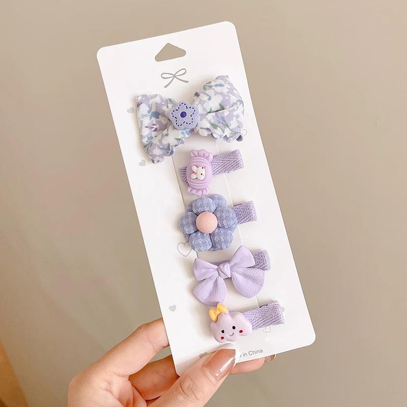 Květinové motýlkové mašle do vlasů v pastoračním stylu pro děti