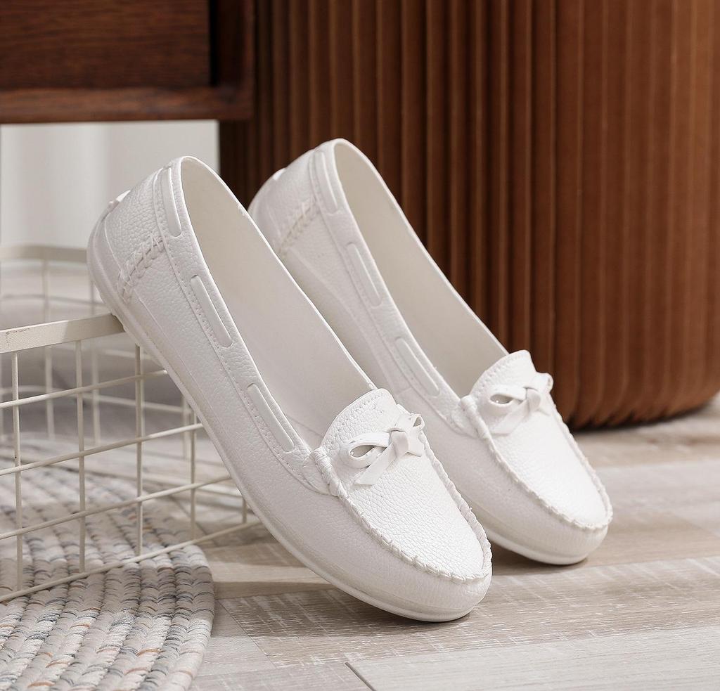 2022 Korean Style Women's White Loafers - Flat Mom, Casual Low-Cut, Nurse & Maternity Shoes.