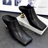 2025 Nuevas Zapatillas Elegantes de Punta Cuadrada para Mujer Sandalias de Cuero de Tacón Medio de Moda Zapatos Mule Tendencia Primavera Diseñador Vestido Femme Chaussures