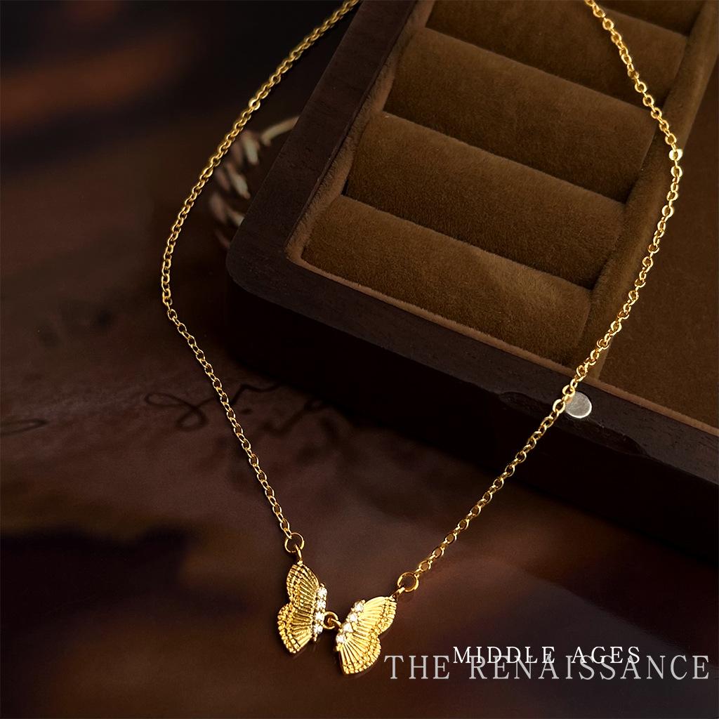 Light Plated 18K Real Gold Zircon Butterfly Necklace Simple Design Sense Collarbone Chain Necklace