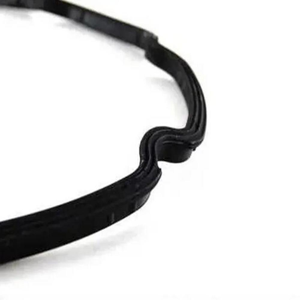 1x 11127582245 Engine Valve Cover Gasket For BMW E60 E63 E65 E87 E84 E86 E70 E90