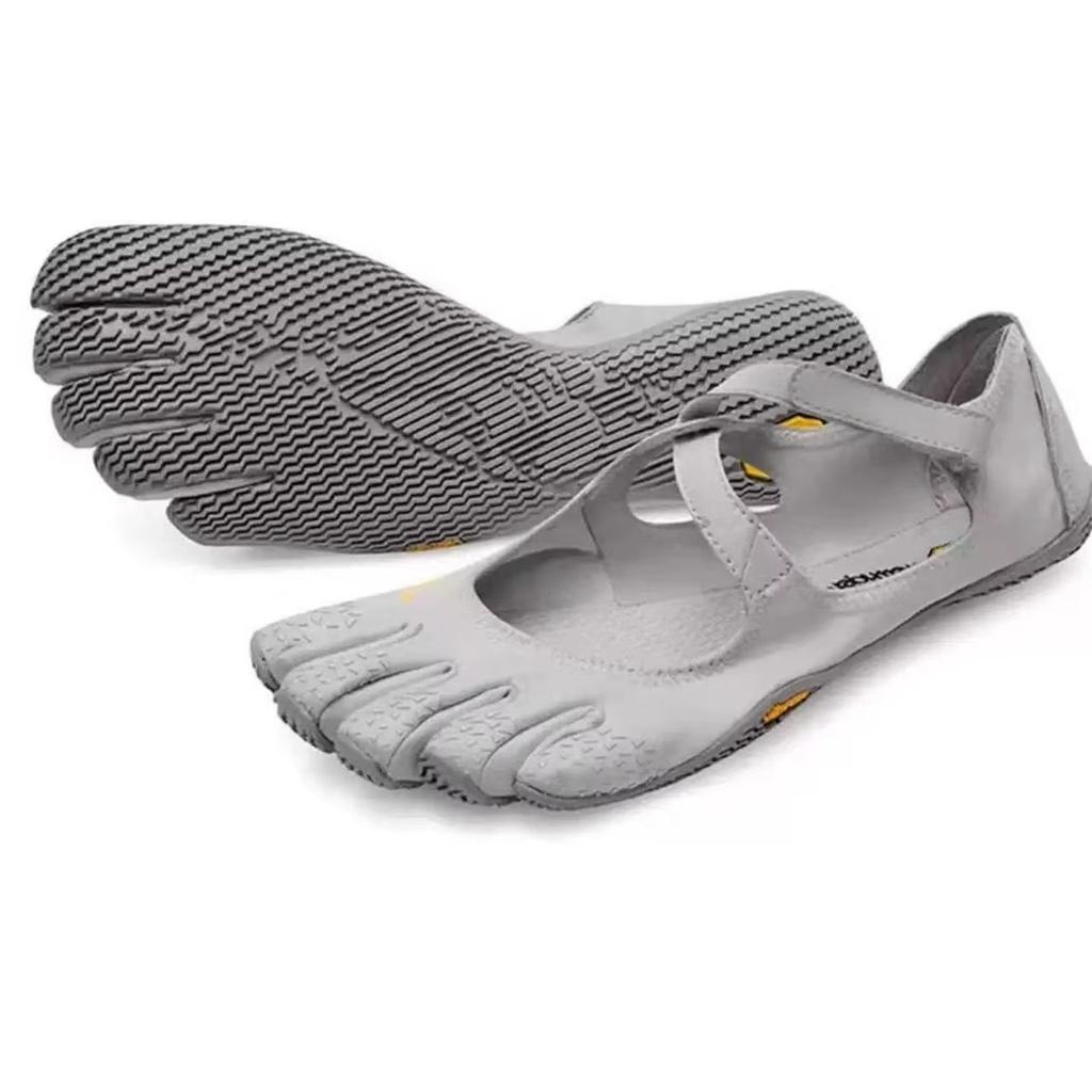 Lightweight, Breathable, and Quick-drying Five-toed V-Soul Sneakers Are Perfect for Yoga, Walking, and Outdoor Activities.