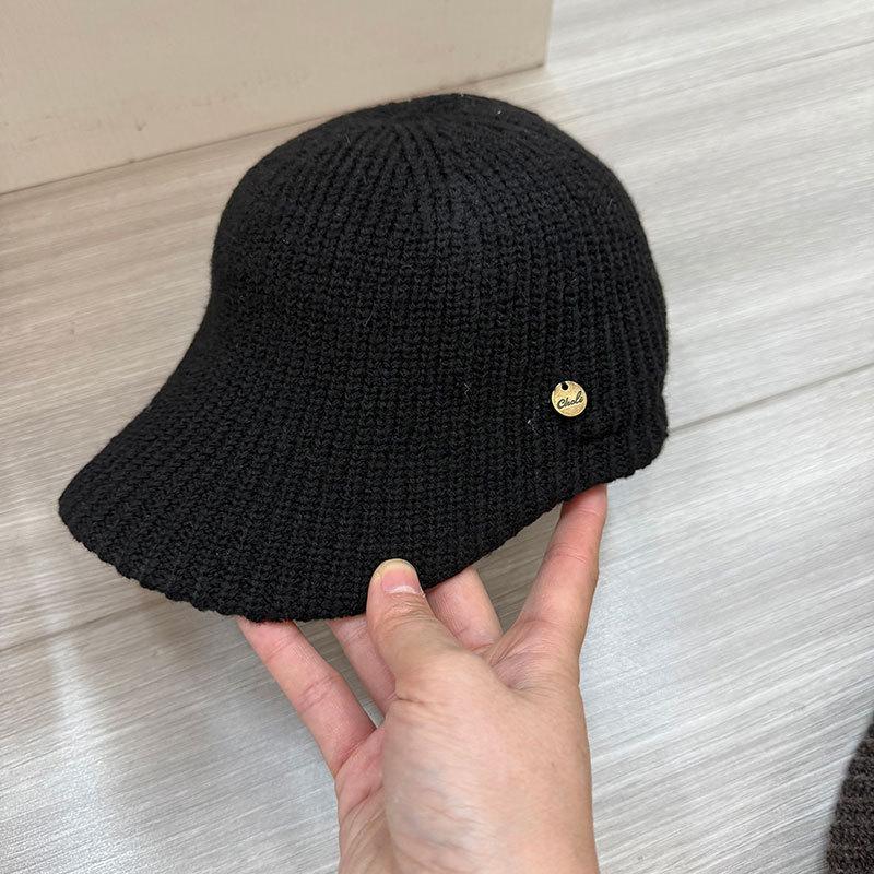 Korean Internet celebrity temperament metal standard equestrian cap winter wool knitted thermal cap casual versatile baseball cap