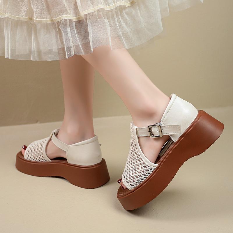 Fashion 2025 New Women'S Leather Upper Plus Size Sandals Open Toe Roman Thick Sole Flat Sandals Hollow Breathable Comfort