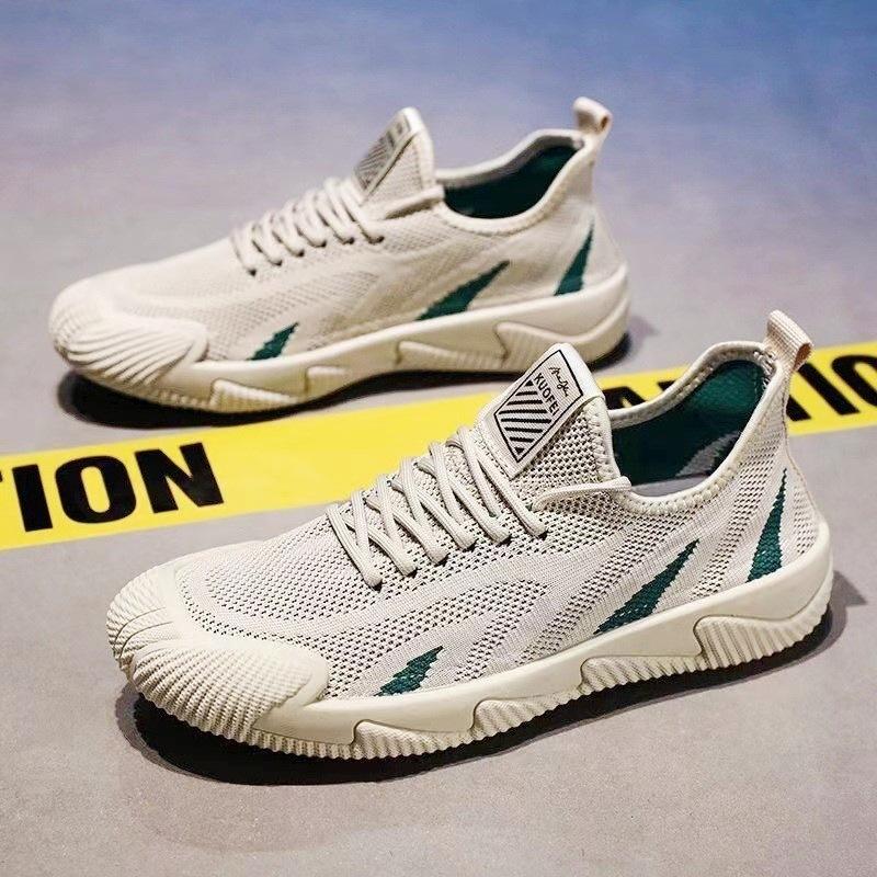 Men's shoes summer breathable lightweight non-slip mesh sneakers fly-woven men's soft-soled casual shoes dad shoes