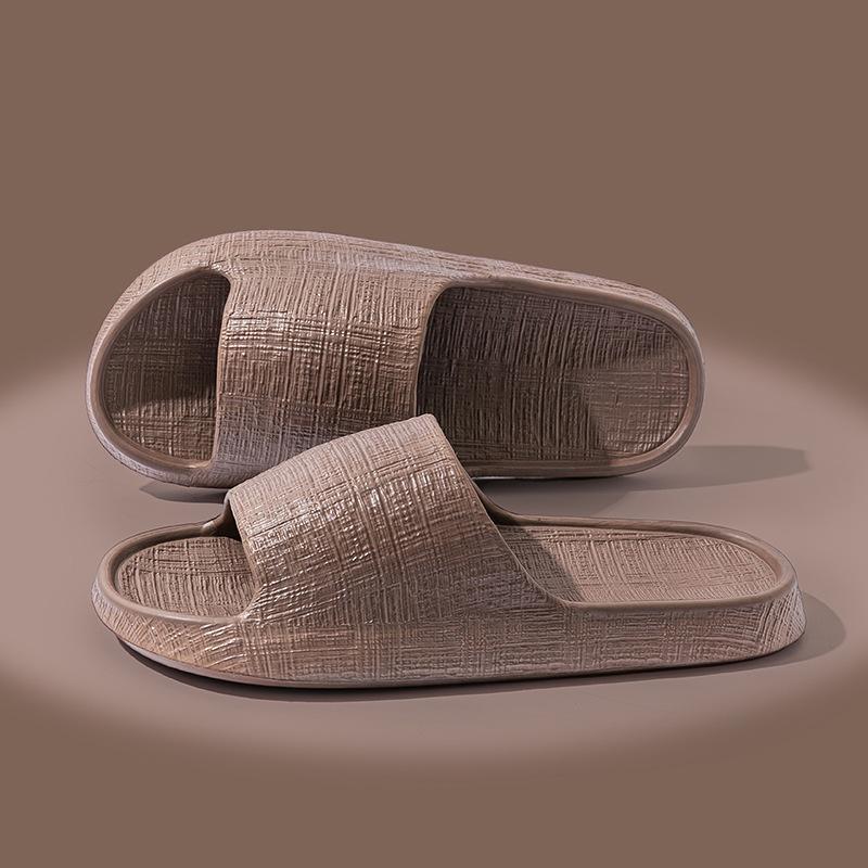 

Крутые тапочки женские ванная комната домашние нескользящие домашние комнатные летние для ванны мужские 44-45 коричневый