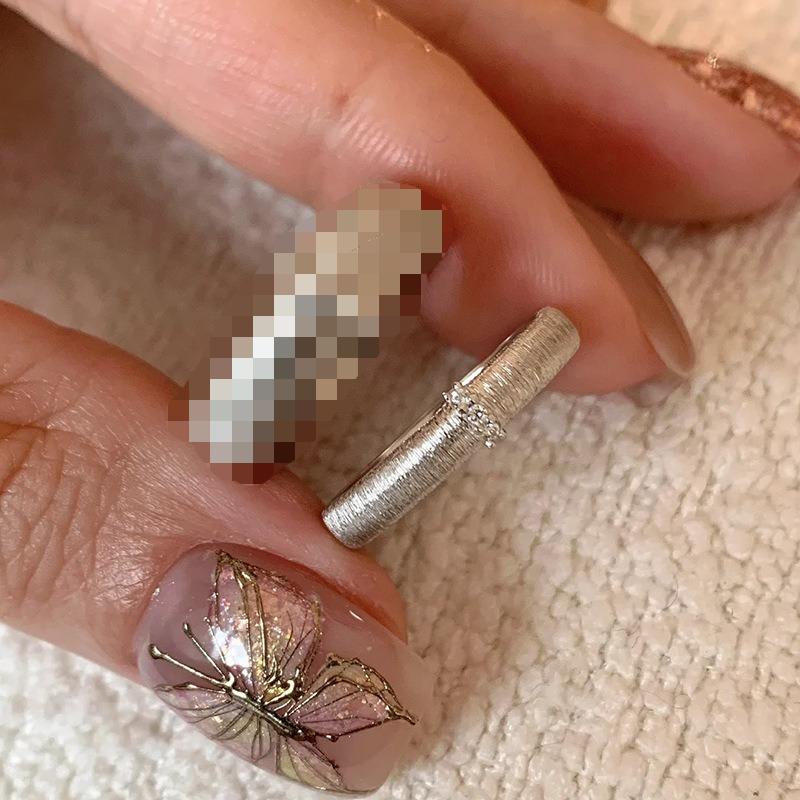 Elegante Einfache Damenringe Verstellbarer Ring Mode Leichter Luxus Seniorer Sinn Zeigefingerring Persönlichkeit Nische Design Sinn für Handschmuck