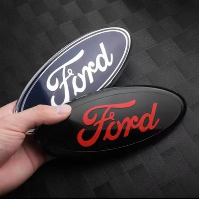 Přední znak kapoty auta s kolíčky Znak kufru pro ST Line Focus Mustang Fiesta Puma Ranger Kuga MK7 MAX F150 Mondeo Escape vdqt10