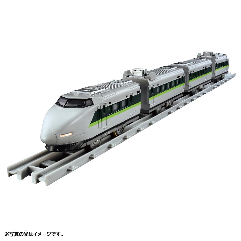 Takara Tomy Plarail Real Class 100 Series Sanyo Shinkansen Fresh Green (with lights)