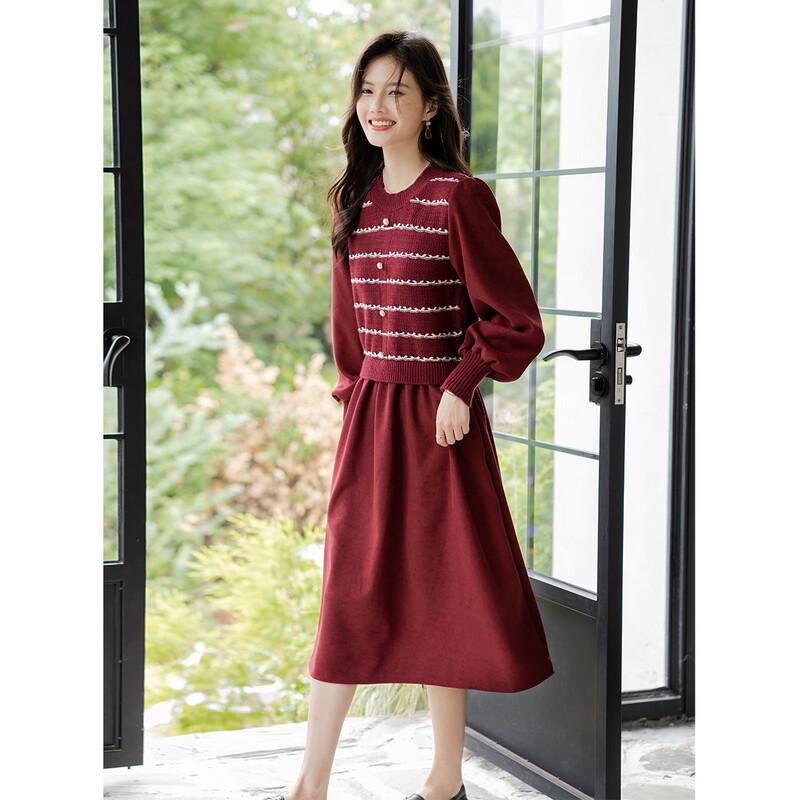 

Жіноча мила сукня в коледжному стилі мокана з довгим рукавом, довжини міді One Size