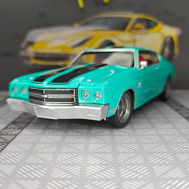 

CCA 1:24 Simulation Chevrolet Chevrolet 454 1970 alloy supercar model with doors that can open sound and light car ornaments