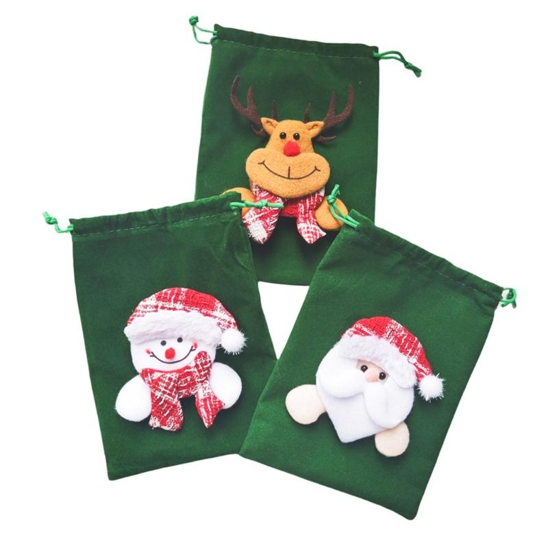 

Christmas Themed Reusable Cloth Gift Pouches with Drawstring Closure Perfect for Birthdays Anniversaries and Holiday Surprises зелений
