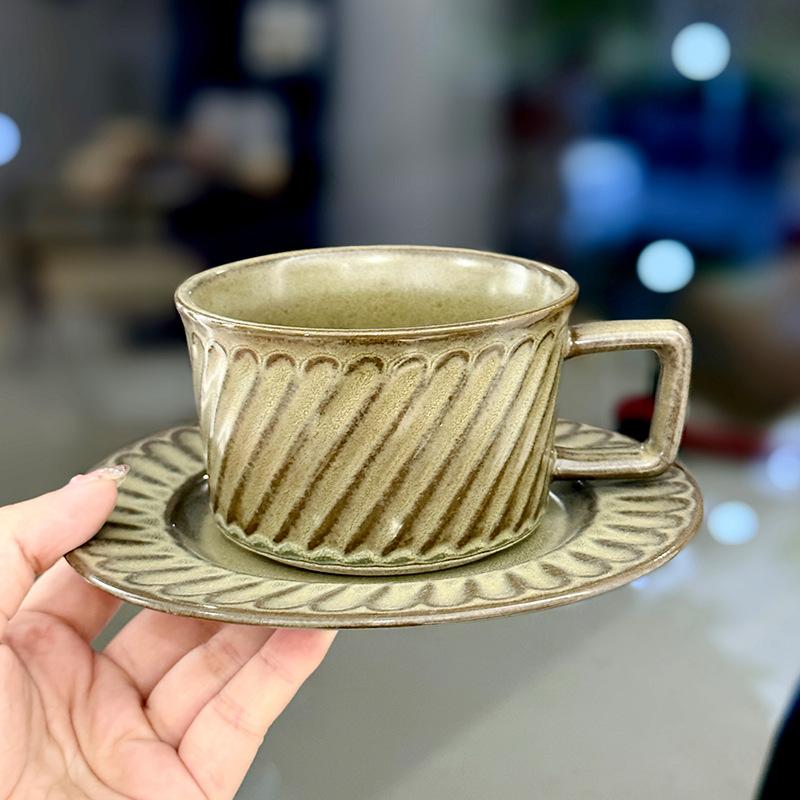 High-looking Retro Stoneware Coffee Cup with Saucer Design Twill Shape Office Afternoon Tea Cup and Saucer Set