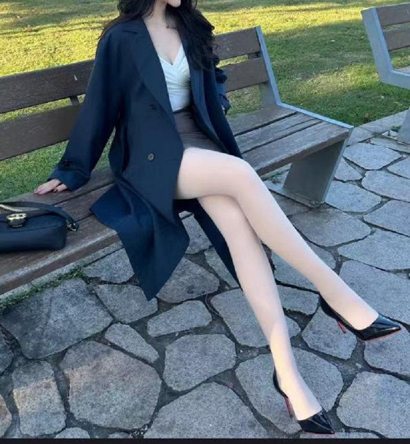 

Micro-Elastic Thickened Bare-Leg Pantyhose for Spring to Winter 150g [20-30°C]