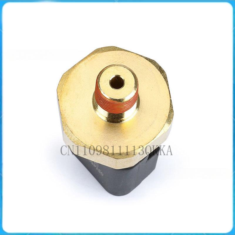 328660 276205 318371 FOR Maserati Engine Oil Pressure Sensor Car Parts