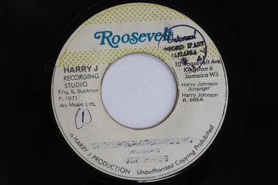 7-Zoll Schallplatte JOE HIGGS / THE AFRICANS - The World Upside Down / Cock Mouth  R005 Roosevelt 1971 Jamaika Reggae, Ska & Dub Gebraucht