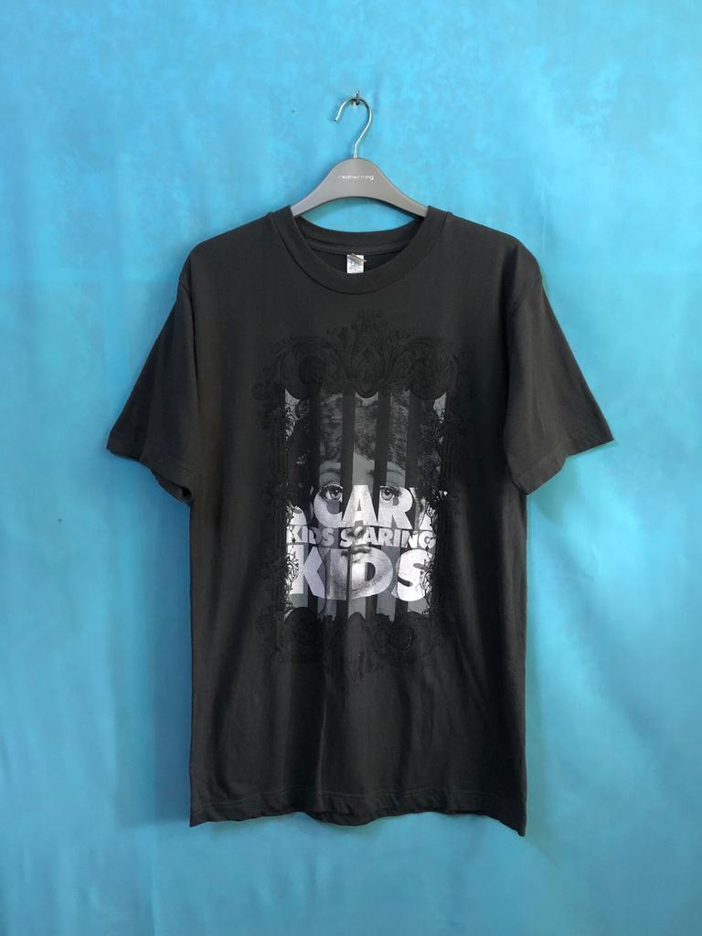 RARE!!VTG scary kids scaring kids medium #A4