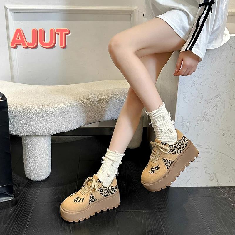 Móda 2024 Podzim Nové Boty na silné podrážce Jednoduché Dámské Kulatá špička Leopardí potisk Barevné sladění Šněrovací Vycházkové boty s nízkým svrškem