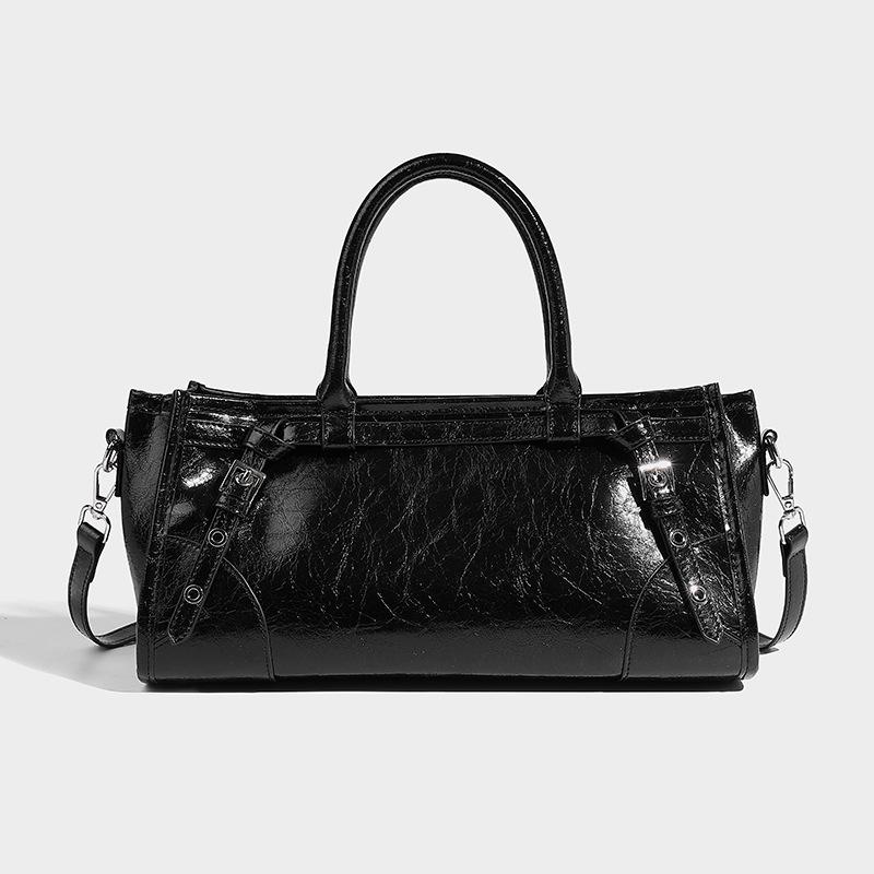 

2024 Autumn/Winter New Niche Handbag, Vintage Motorcycle Bag, Fashionable Small Square Bag, Commuting Handbag, Shoulder and Crossbody Bag чёрный