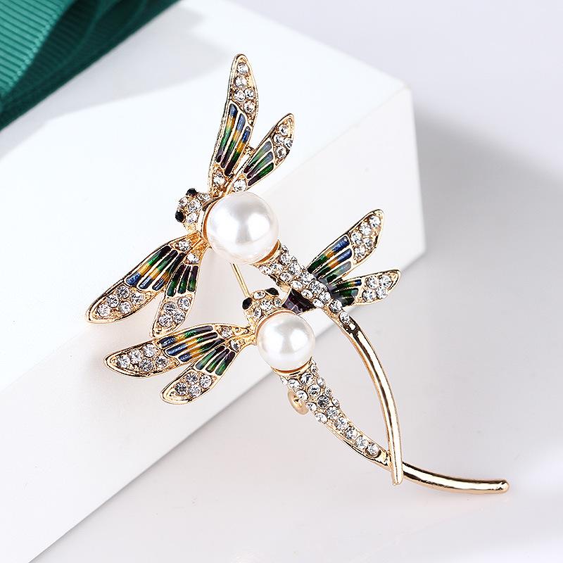 Dragonfly Drop Oil Pearl Brooch Fashion Insect Corsage Shawl Buckle Long-lasting Color Exquisite Hypoallergenic Women's Pin